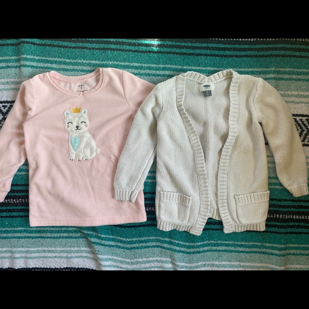 Size5 Bundle Old Navy Cardigan/Carter’s Sweatshirt